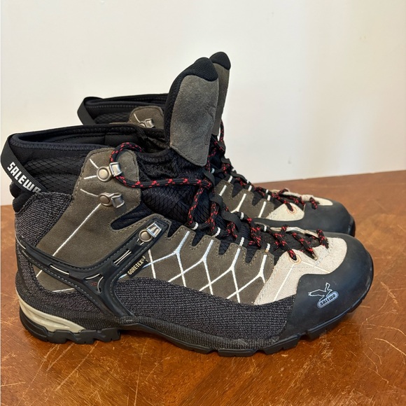 Selewa men’s Alp Trainer Mid GTX
US size 10 1/2 EUR size44. - Picture 5 of 8